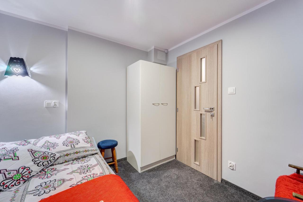 Sauna-Balia-Apartamenty Goraleczka II Czarna Gora Luaran gambar